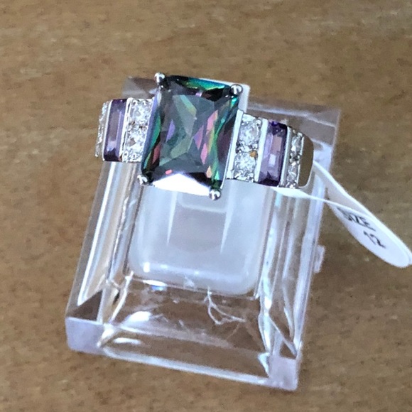 Jewelry - Rainbow Topaz & Amethyst, Silver Ring - Size 12